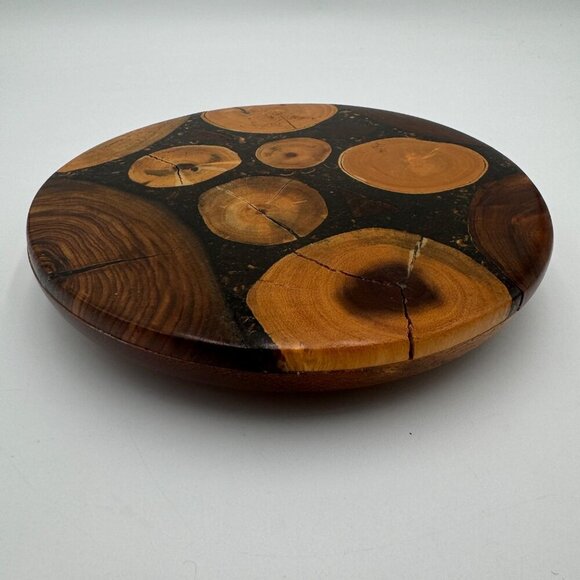 Round Reclaimed Wood Trivet "Country Wood - Picture 4 of 9